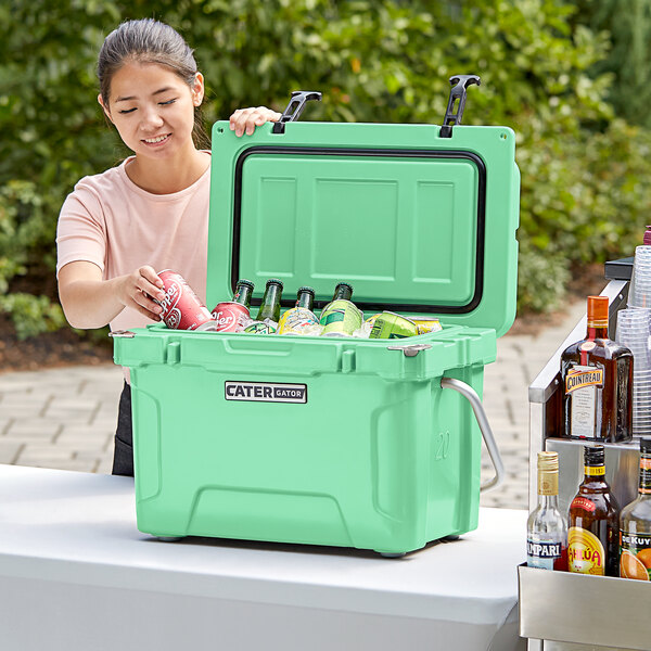 Various sizes of Catergator insulated containers